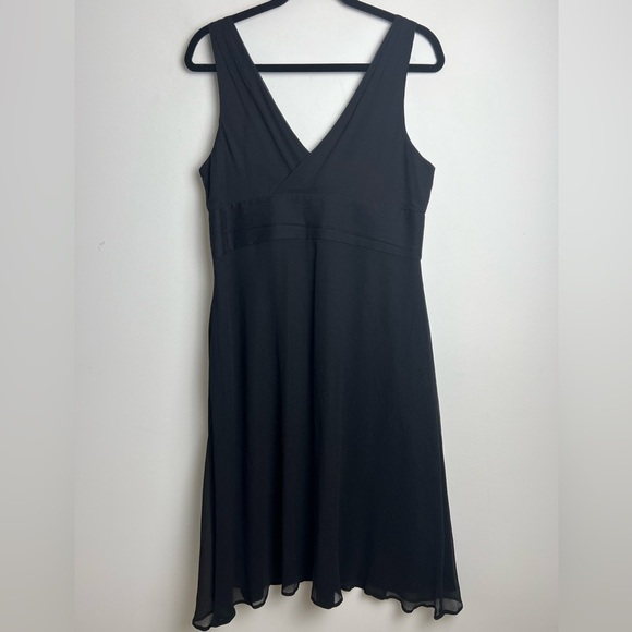 J.Crew Y2K Sophia Black 100% Silk Chiffon Surplice Empire Waist Dress Sz 14 - Picture 3 of 11